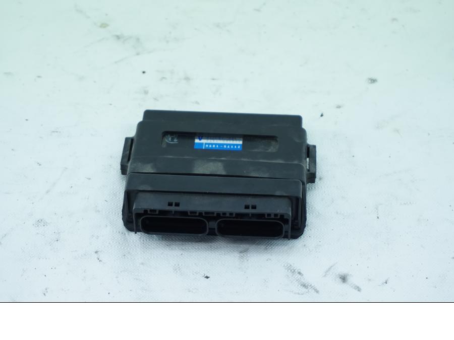 Framsidan på CDI / ECU från en Kawasaki ZX-6R -2004 motorcykel.