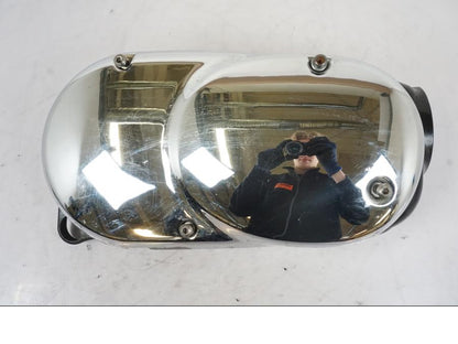 Baksidan på Motorkåpa från en Kawasaki VN 1500 -2003 motorcykel.