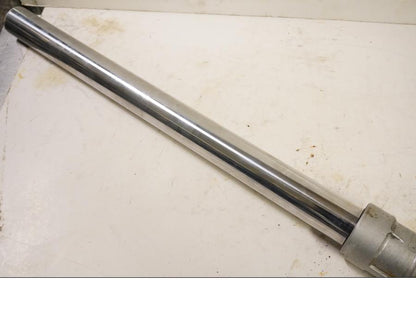 Höger sida på Gaffelben från en Yamaha XT 600 -1991 motorcykel.