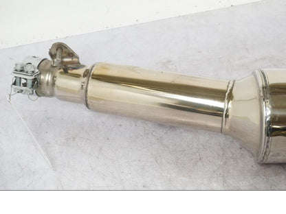 Vänster sida på Ljuddämpare från en Honda CBR 1100 XX -2003 motorcykel.