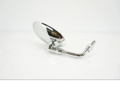 Framsidan på Backspegel från en Victory Magnum X-1 -2015 motorcykel.