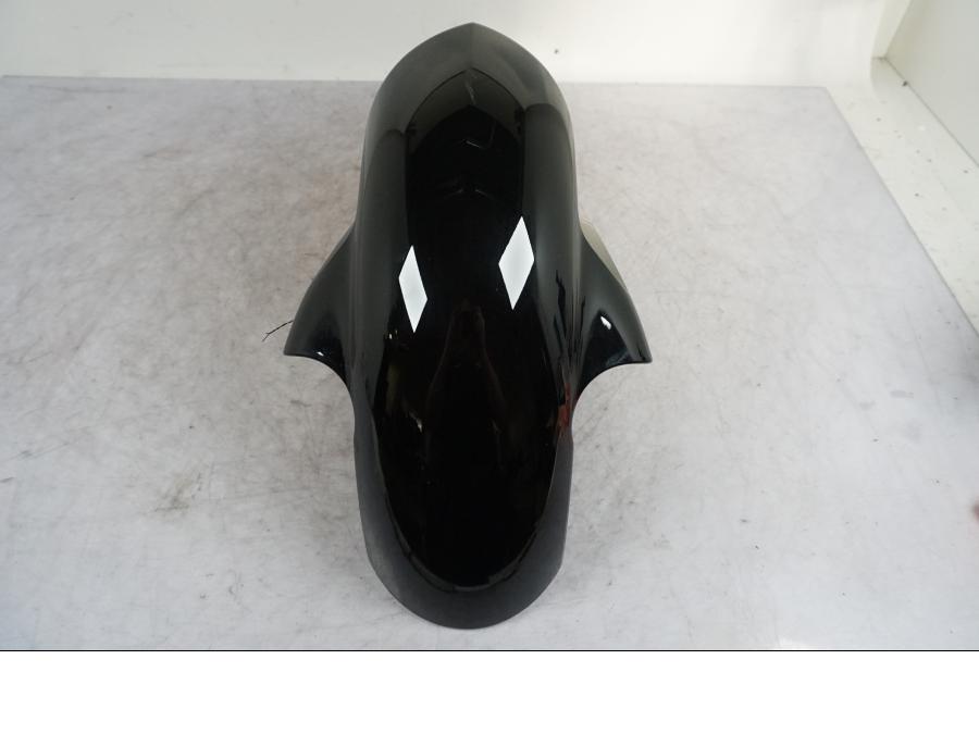 Baksidan på Framskärm från en BMW S 1000 XR -2019 motorcykel.