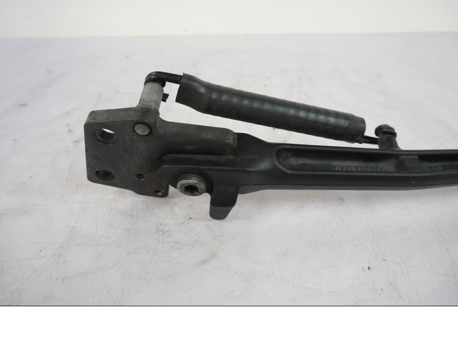 Höger sida på Sidostöd från en KTM 1290 Super Duke -2019 motorcykel.