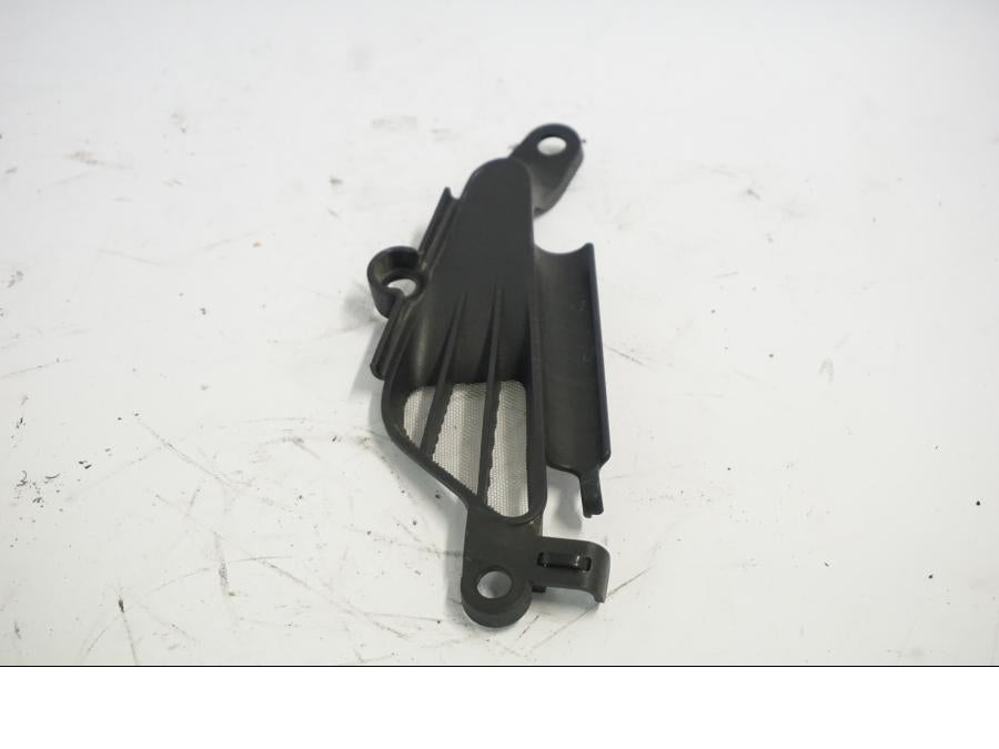 Höger sida på Sidopanel från en KTM 790 Duke -2018 motorcykel.