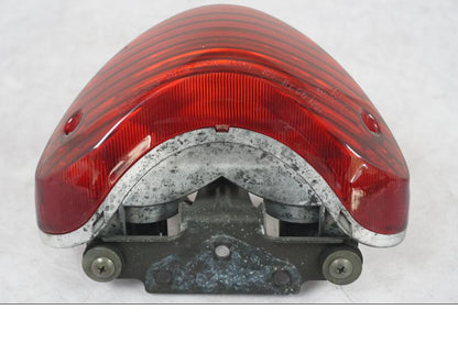 Framsidan på Baklampa från en Suzuki SV 650 -1999 motorcykel.