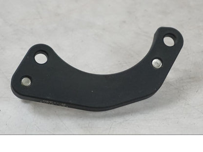 Snett uppifrån på Fotpinnefäste inre från en BMW R 1200 R -2007 motorcykel.