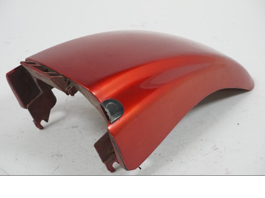 Framsidan på Framskärm från en BMW K 75 -1991 motorcykel.