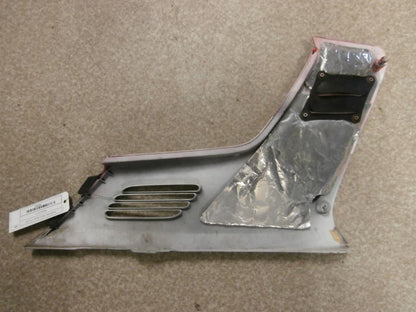 Baksidan på Sidopanel från en Honda CBR 1000 F -1989 motorcykel.