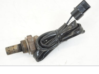 Framsidan på Lambdasond från en Honda CB 600 F -2008 motorcykel.