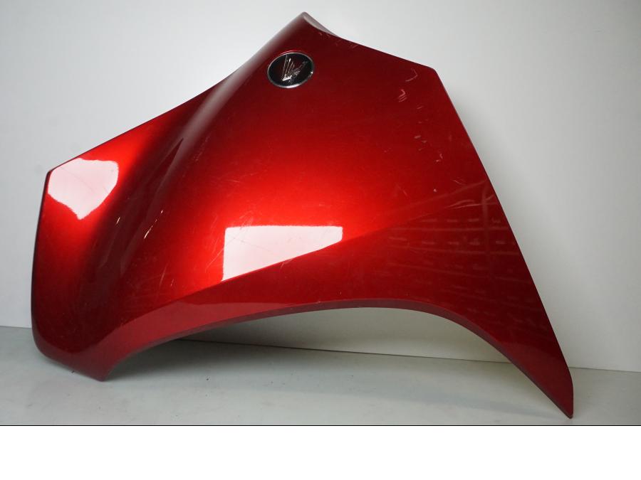 Framsidan på Sidkåpa från en Honda VFR 1200 -2014 motorcykel.