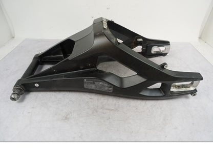 Höger sida på Sving från en BMW S 1000 XR -2019 motorcykel.