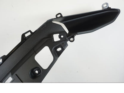 Höger sida på Sidkåpa från en BMW R 1300 GS -2024 motorcykel.