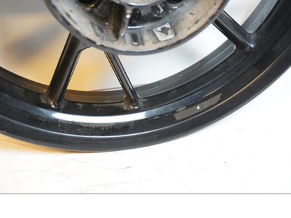 Extrabild4 på Fälg från en BMW F 700 GS -2014 motorcykel.