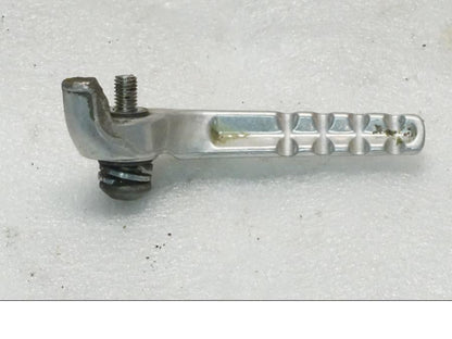 Framsidan på Fotpinne från en Yamaha TT 600 RE -2004 motorcykel.