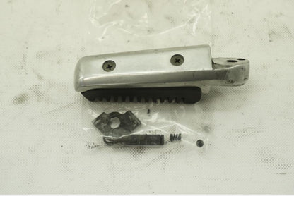 Baksidan på Fotpinne från en Suzuki DL 1000 -2005 motorcykel.