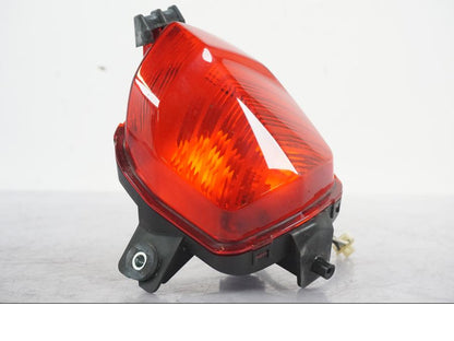 Framsidan på Baklampa från en Suzuki GSF 1250 -2010 motorcykel.