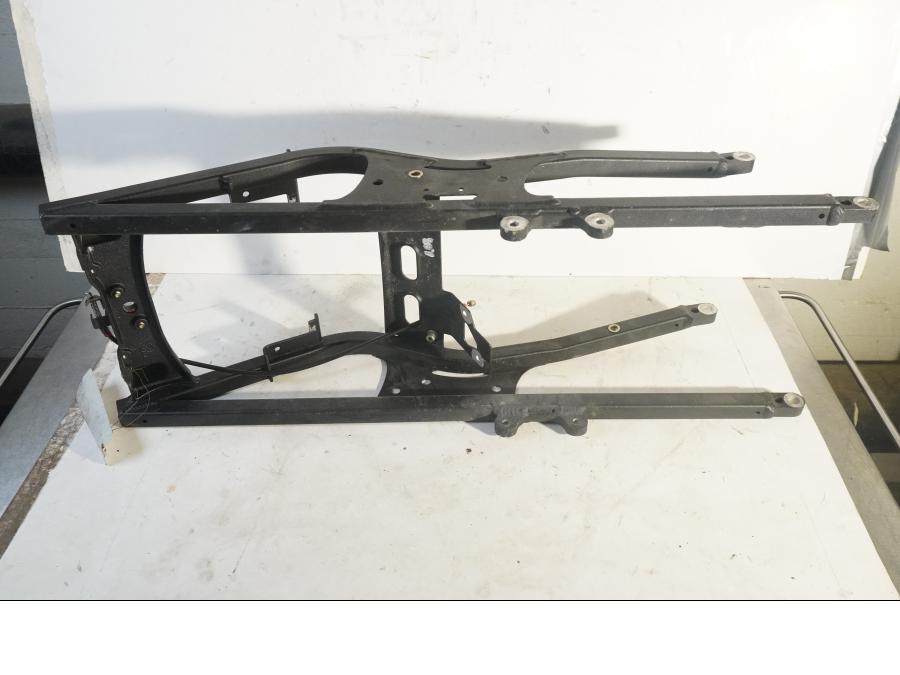 Baksidan på Bakram från en Triumph Daytona 650 -2005 motorcykel.