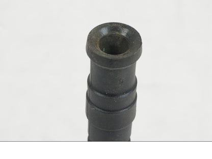 Baksidan på Tändspole från en BMW F 800 GS -2008 motorcykel.