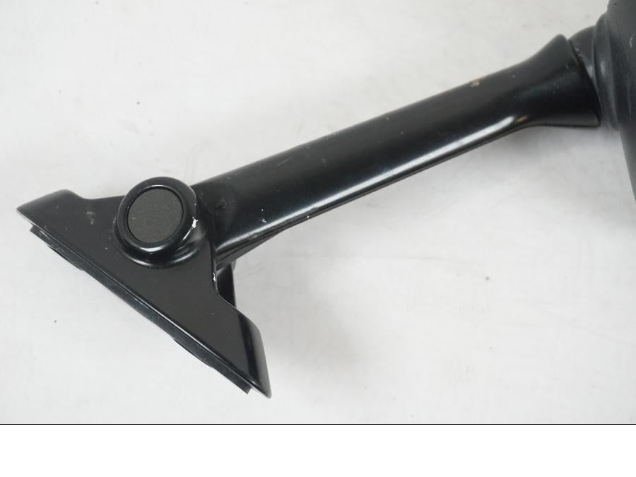 Baksidan på Backspegel från en Suzuki SV 650 S -2005 motorcykel.