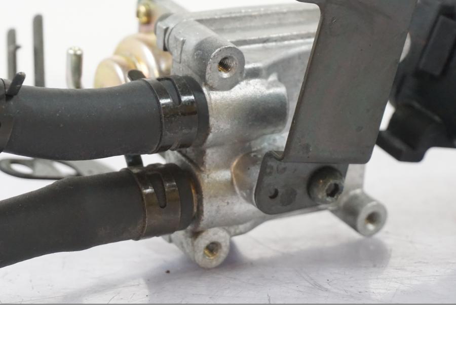 Extrabild1 på Second Air från en Yamaha XVS 1100 -2004 motorcykel.