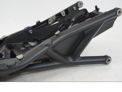 Extrabild1 på Bakram från en Triumph Speed Triple -2021 motorcykel.