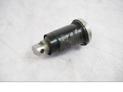 Snett nerifrån på Låssats från en BMW R 1250 GSA -2021 motorcykel.