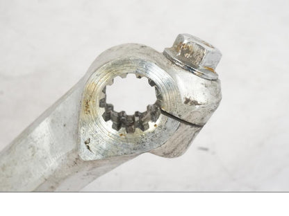 Vänster sida på Bromspedal från en Suzuki GSX 550 EF -1985 motorcykel.