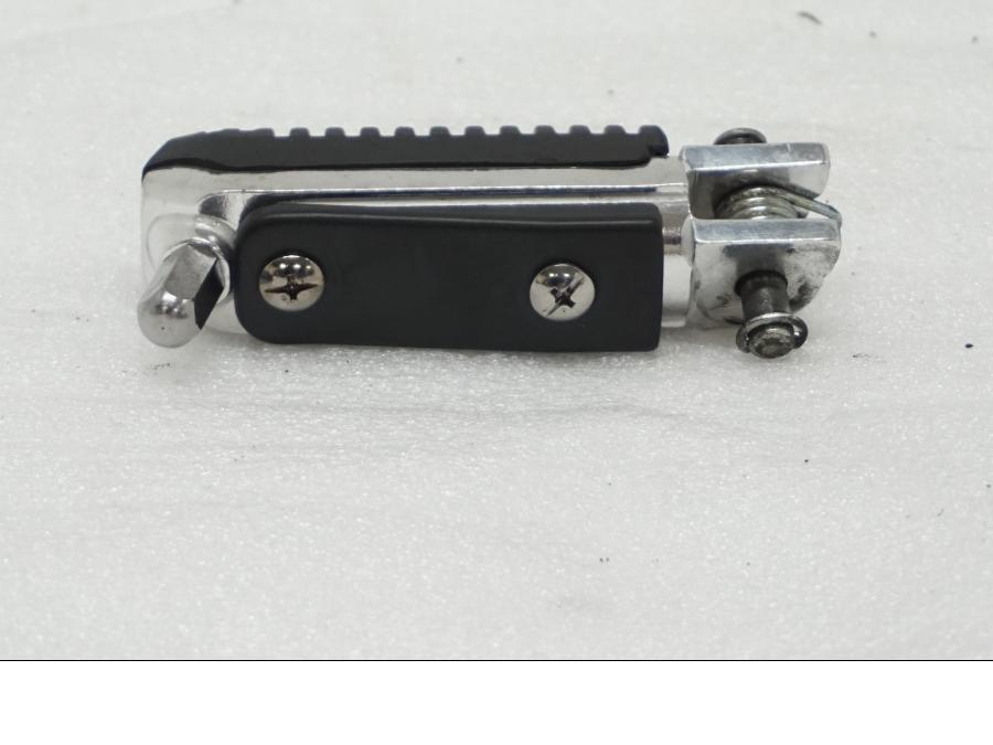 Framsidan på Fotpinne från en Suzuki GSX 1300 BK -2008 motorcykel.