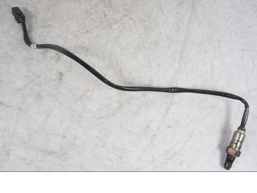 Framsidan på Lambdasond från en Ducati Multistrada V4 -2024 motorcykel.