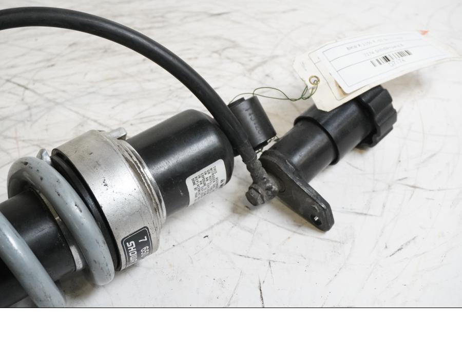 Vänster sida på Stötdämpare från en BMW R 1150 R -2001 motorcykel.