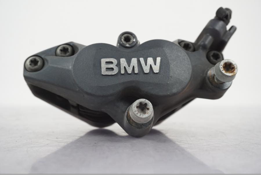 Höger sida på Bromsok från en BMW R 1200 GS -2005 motorcykel.