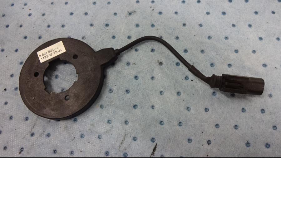 Baksidan på Antenn till tändningslås från en BMW K 1600 -2015 motorcykel.