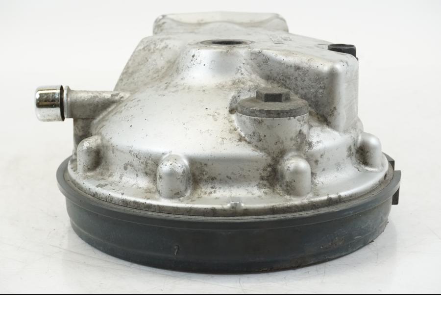 Vänster sida på Slutväxel från en Honda ST 1300 -2002 motorcykel.