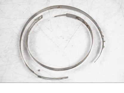 Baksidan på Luftrör från en BMW R 1200 GS -2005 motorcykel.