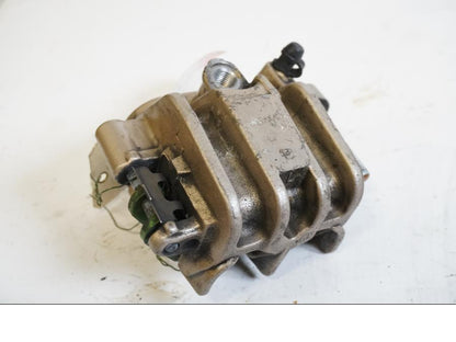 Baksidan på Bromsok från en Honda VFR 750 -1994 motorcykel.