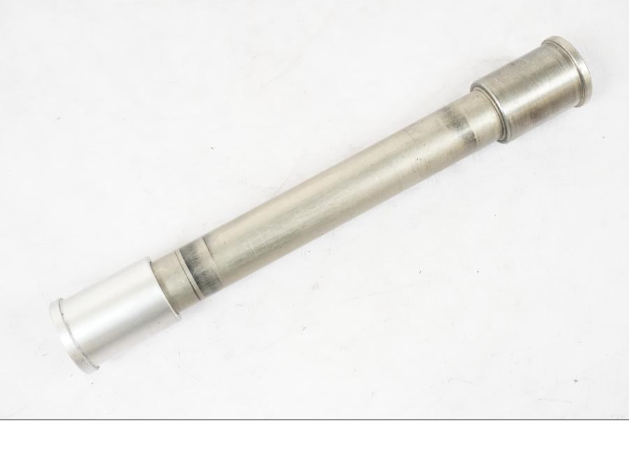 Framsidan på Axel från en Kawasaki ZX-6R -2011 motorcykel.