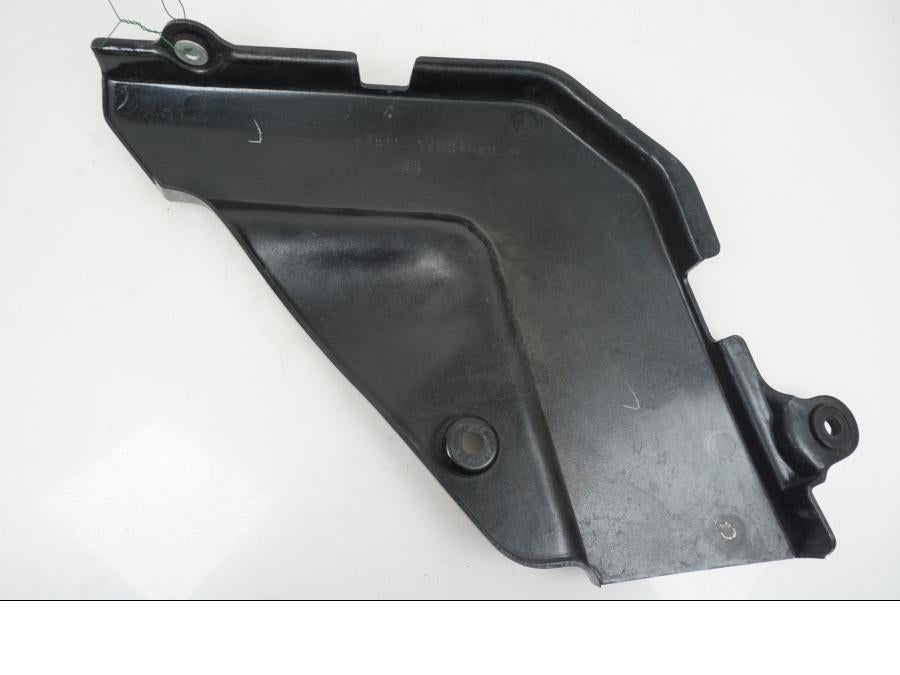 Snett nerifrån på Sidopanel från en Suzuki GSX-R 1100 -1993 motorcykel.