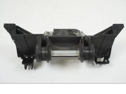 Baksidan på Bensintankfäste från en BMW S 1000 R -2019 motorcykel.