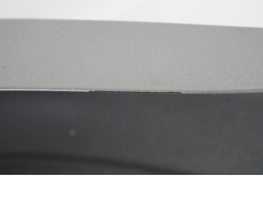 Snett nerifrån på Framskärm från en Indian Scout -2017 motorcykel.