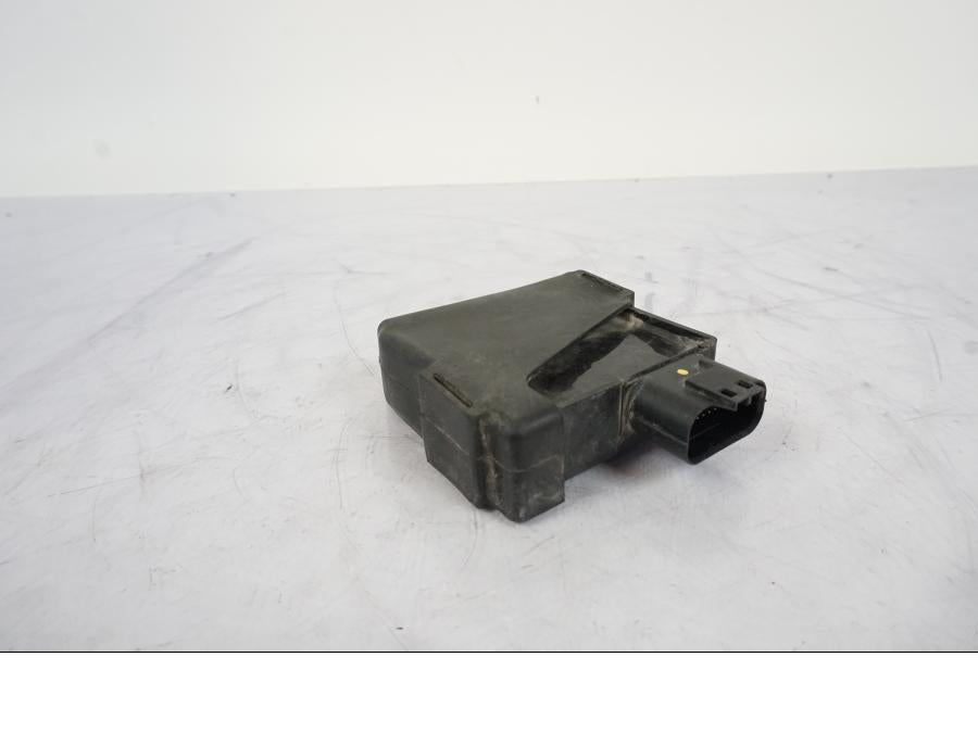 Framsidan på Blinkersrelä LED från en Honda CRF 1000 Africa Twin -2016 motorcykel.