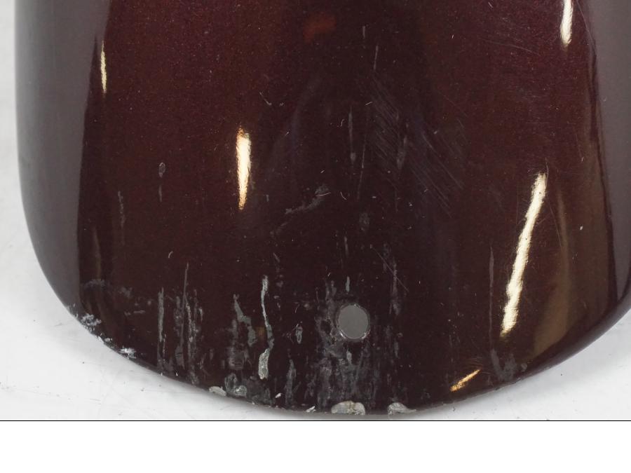 Snett uppifrån på <p>Framskärm från HD Softail Custom FXSTC 1987.</p>

<p>Repor samt mindre slitage av lack se bilder.</p> motorcykel.