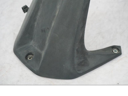 Baksidan på Svingskärm från en Yamaha MT 125 -2017 motorcykel.