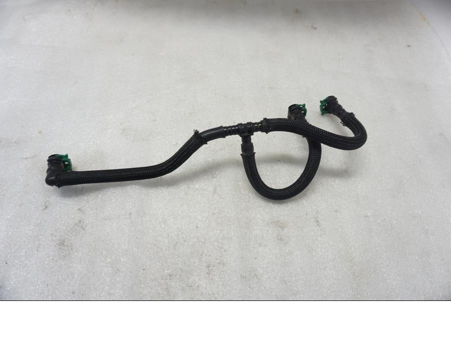 Framsidan på Fuel Rail från en Suzuki SV 650 -2016 motorcykel.