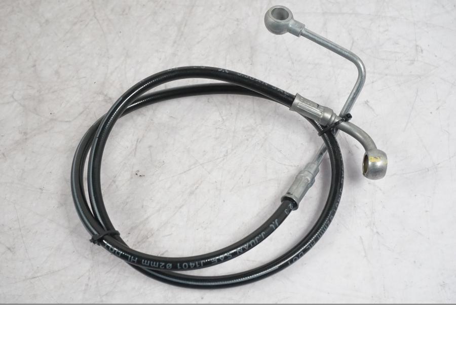 Framsidan på Bromsledning från en Ducati Multistrada V4 -2024 motorcykel.