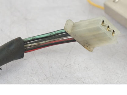 Baksidan på Bensintankgivare från en Suzuki SV 650 -1999 motorcykel.