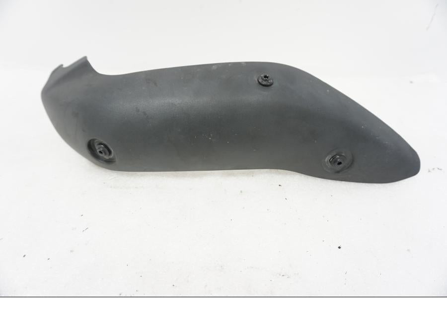 Framsidan på Värmeskydd från en Ducati Monster 1200 -2015 motorcykel.