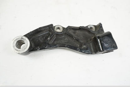 Höger sida på Bromsoksfäste från en Yamaha XVS 1100 -2004 motorcykel.