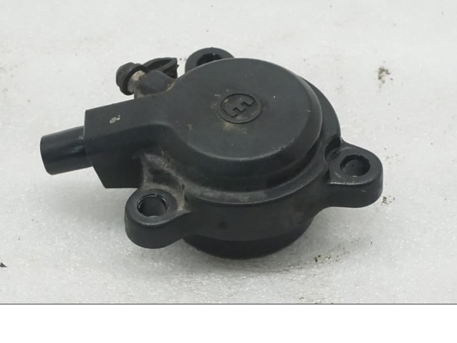 Baksidan på Kopplingslavcylinder från en BMW R 1200 GSA -2017 motorcykel.