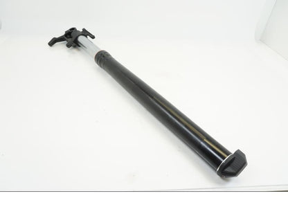 Framsidan på Gaffelben från en Triumph Tiger 1200 -2018 motorcykel.