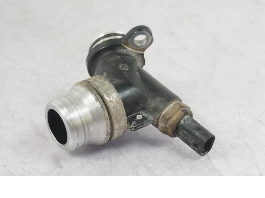 Framsidan på Vattenrör från en BMW R 1200 GS -2018 motorcykel.